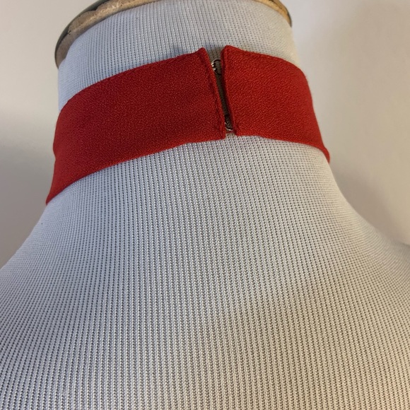 NWOT Nasty Gal Black Cropped Blouse Top - Picture 9 of 9